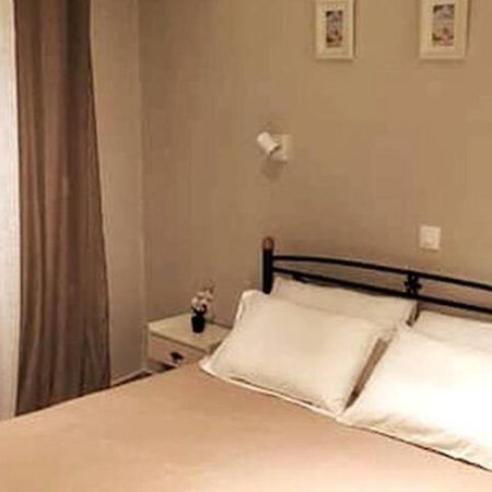 Golden Keys Apatment First Floor Apartment โมไรตีกา ภายนอก รูปภาพ