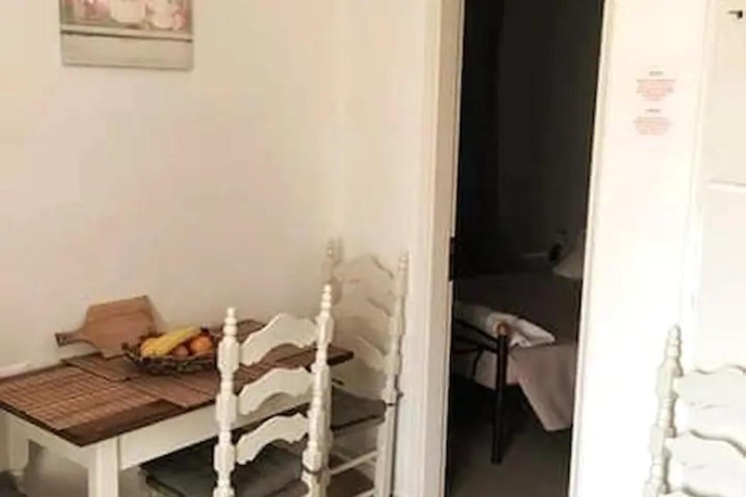 Golden Keys Apatment First Floor Apartment โมไรตีกา ภายนอก รูปภาพ